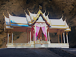 Phraya Nakhon Temple Cave